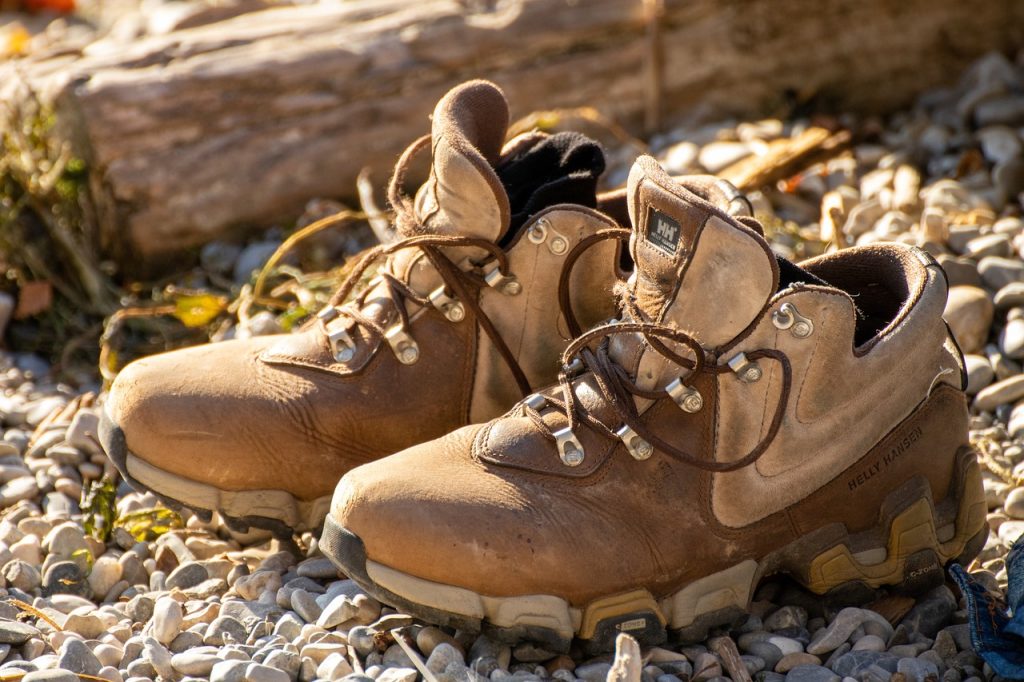 desert hiking boots